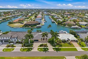 1741 Wavecrest Ct, Marco Island, FL 34145 - Photo 45