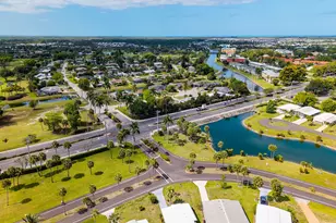 33 Monaco Terrace, Naples, FL 34112 - Photo 31
