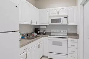 180 Seaview Ct, Marco Island, FL 34145 - Photo 21