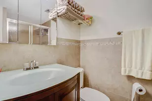 49 High Point Cir S, Naples, FL 34103 - Photo 19