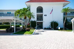49 High Point Cir S, Naples, FL 34103 - Photo 9