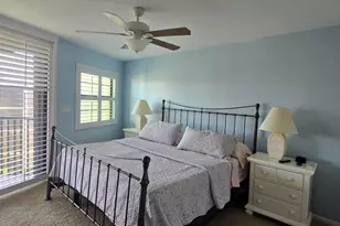 933 Collier Ct, Marco Island, FL 34145 - Photo 17