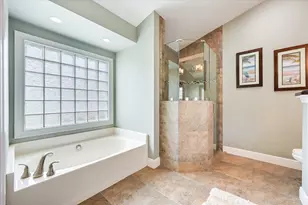 458 Waterleaf Ct, Marco Island, FL 34145 - Photo 19