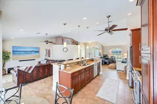 458 Waterleaf Ct, Marco Island, FL 34145 - Photo 47