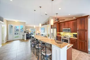 458 Waterleaf Ct, Marco Island, FL 34145 - Photo 5