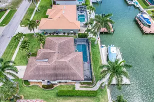 458 Waterleaf Ct, Marco Island, FL 34145 - Photo 59
