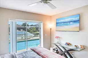 458 Waterleaf Ct, Marco Island, FL 34145 - Photo 21
