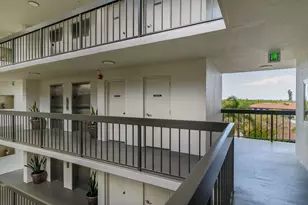 591 Seaview Ct, Marco Island, FL 34145 - Photo 27