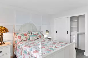 591 Seaview Ct, Marco Island, FL 34145 - Photo 17