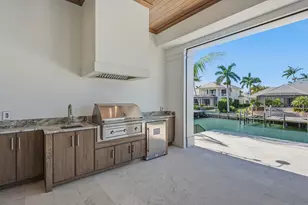 810 Elm Ct, Marco Island, FL 34145 - Photo 27