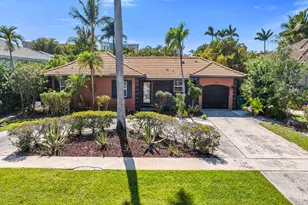 146 Greenbrier St, Marco Island, FL 34145 - Photo 27