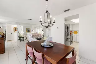 751 Orchid Ct, Marco Island, FL 34145 - Photo 7