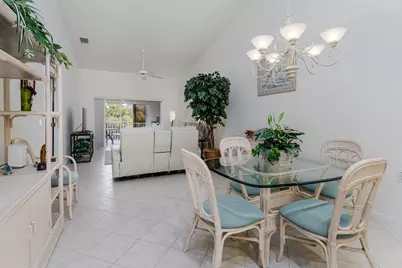 6830 Beach Resort Drive #2602, Naples, FL 34114 - Photo 9