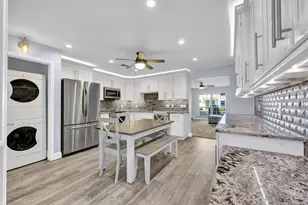 13 Marco Villas Dr, Marco Island, FL 34145 - Photo 7