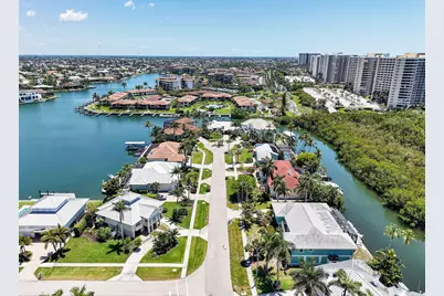 419 Spinnaker Drive, Marco Island, FL 34145 - Photo 29