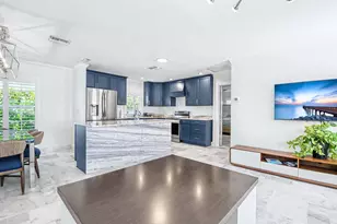 112 Capri Blvd, Naples, FL 34113 - Photo 7