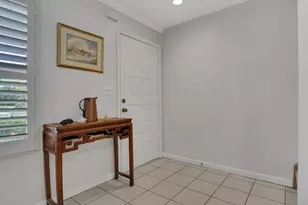 731 W Elkcam Cir, Marco Island, FL 34145 - Photo 23