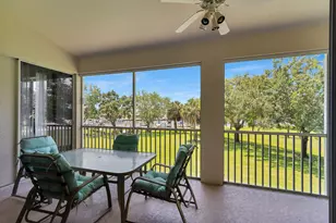 285 Cays Dr, Naples, FL 34114 - Photo 31