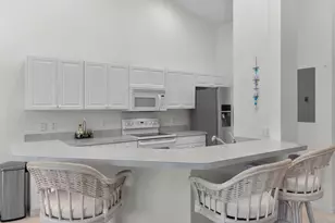 285 Cays Dr, Naples, FL 34114 - Photo 13
