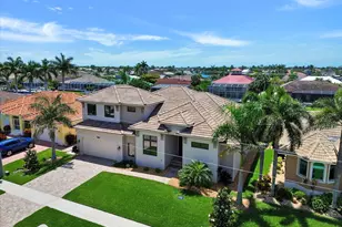 1065 Cottonwood Ct, Marco Island, FL 34145 - Photo 57