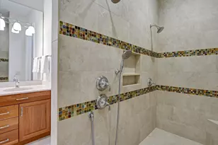 1065 Cottonwood Ct, Marco Island, FL 34145 - Photo 33