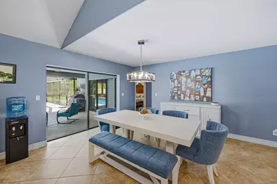 3731 5th Avenue NW, Naples, FL 34120 - Photo 11