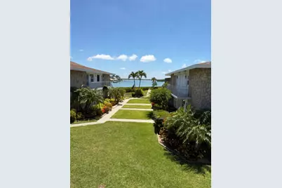 330 Kon Tiki Drive #D2, Naples, FL 34113 - Photo 3