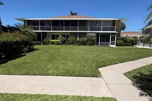 330 Kon Tiki Dr, Naples, FL 34113 - Photo 13
