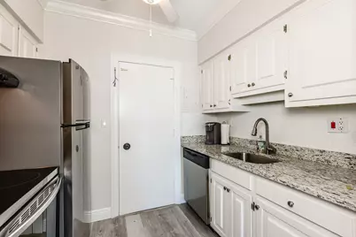 220 Seaview Court #314, Marco Island, FL 34145 - Photo 9