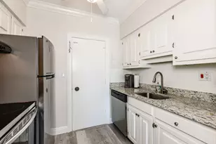 220 Seaview Ct, Marco Island, FL 34145 - Photo 9