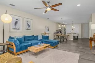 14867 Edgewater Cir, Naples, FL 34114 - Photo 11