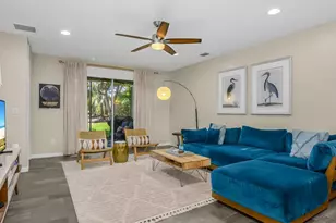 14867 Edgewater Cir, Naples, FL 34114 - Photo 9