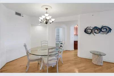 337 Vintage Bay Drive #D25, Marco Island, FL 34145 - Photo 9