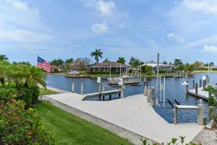 98 Gulfport Ct, Marco Island, FL 34145 - Photo 23