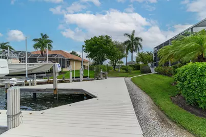 98 Gulfport Court, Marco Island, FL 34145 - Photo 25
