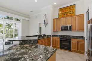 100 Lamplighter Dr, Marco Island, FL 34145 - Photo 5