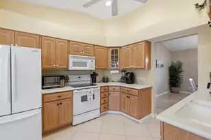 139 Balfour Dr, Marco Island, FL 34145 - Photo 11