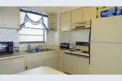995 Anglers #N-402, Marco Island, FL 34145 - Photo 7