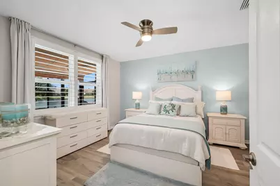 14815 Edgewater Circle, Naples, FL 34114 - Photo 11