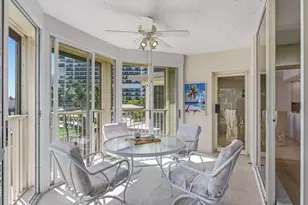 4051 Gulf Shore Blvd N, Naples, FL 34103 - Photo 29