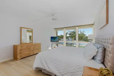 4051 Gulf Shore Boulevard N #300, Naples, FL 34103 - Photo 17