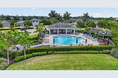 2174 Yellowfin Circle, Naples, FL 34114 - Photo 35