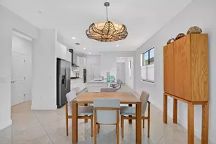 2174 Yellowfin Cir, Naples, FL 34114 - Photo 5