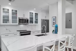 370 Stella Maris Dr N, Naples, FL 34114 - Photo 7