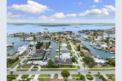 622 Bimini Avenue, Marco Island, FL 34145 - Photo 47