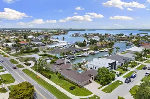 622 Bimini Ave, Marco Island, FL 34145 - Photo 45