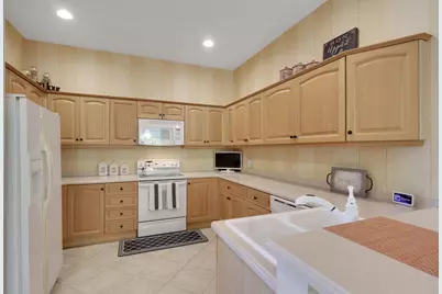 4501 Cardinal Cove Lane, Naples, FL 34114 - Photo 7