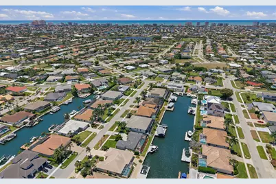 1632 Barbarosa Court, Marco Island, FL 34145 - Photo 45