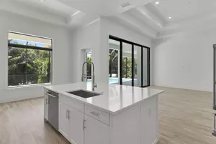 60 Tahiti Rd, Marco Island, FL 34145 - Photo 11