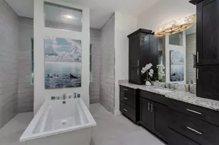 1017 Admiralty Ct, Marco Island, FL 34145 - Photo 17